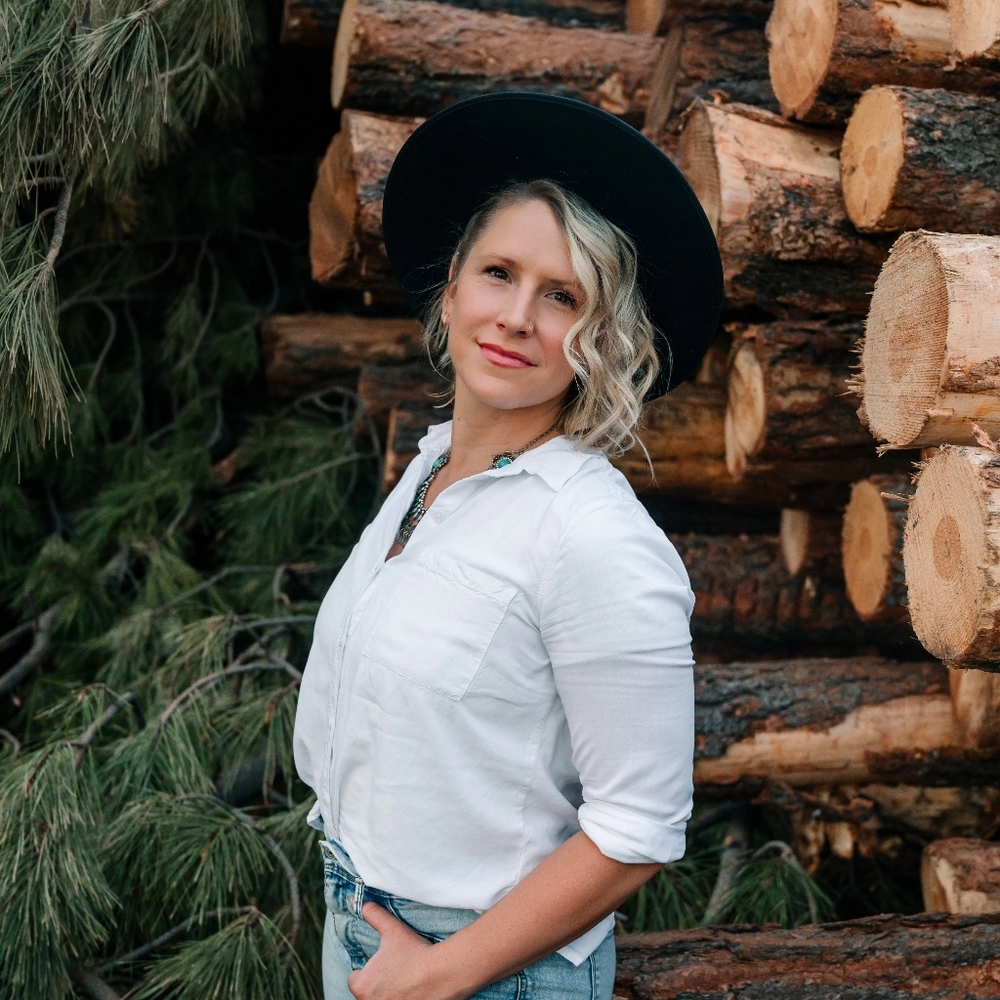 Meet your Posher, Brea